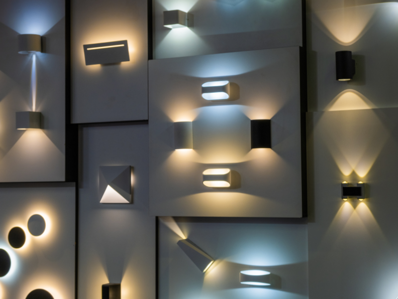 You are currently viewing LED Light Manufacturers in Delhi: How to Choose the Right One for Your Project